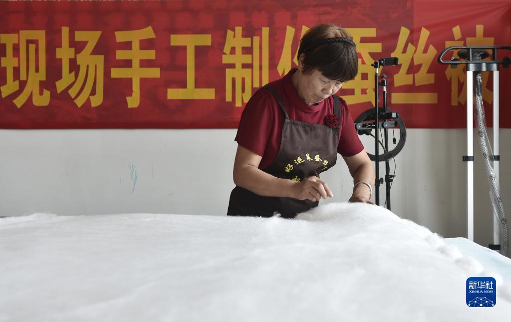 有种爆球球的赌钱游戏